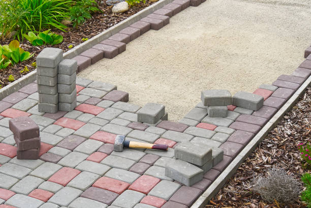 Best Permeable Paver Driveway  in Lipscom, AL